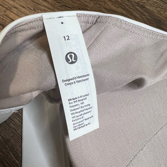 Lululemon InStill Bra White Size 12 NWT Medium Support D/DD Crossback - Picture 4 of 5